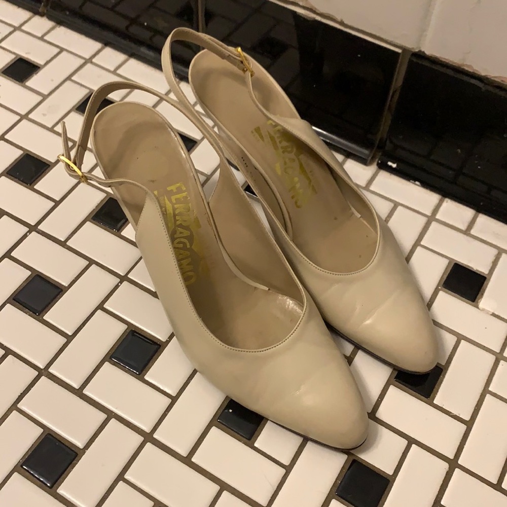 Ferragamo Nude Heels